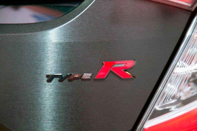 Novo Civic Type R 2018 aparece no Salão de Paris [2016 Paris Motor Show] 7