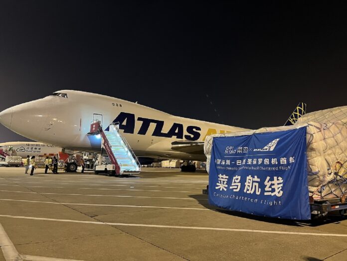 Uma nova rota aérea de cargas China-Brasil promete entregas em uma semana